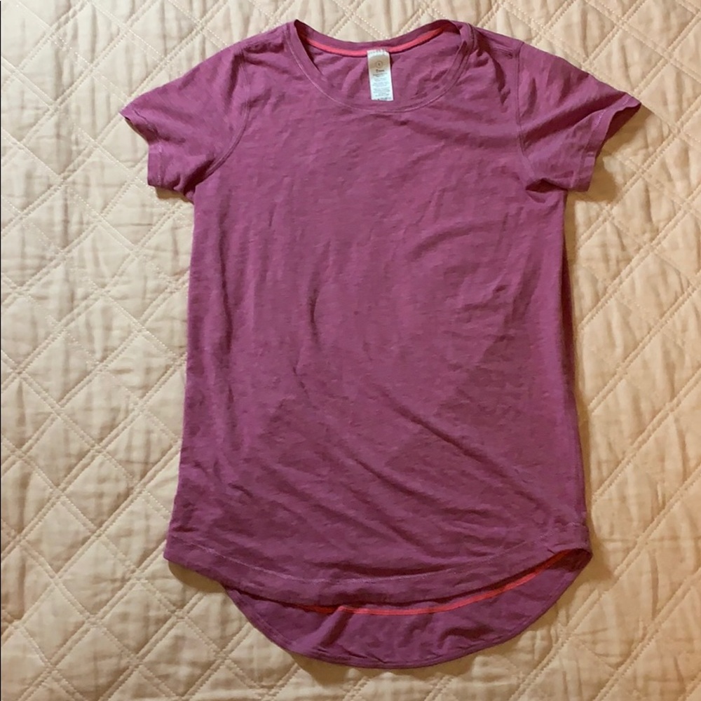 Ivivva workout shirt